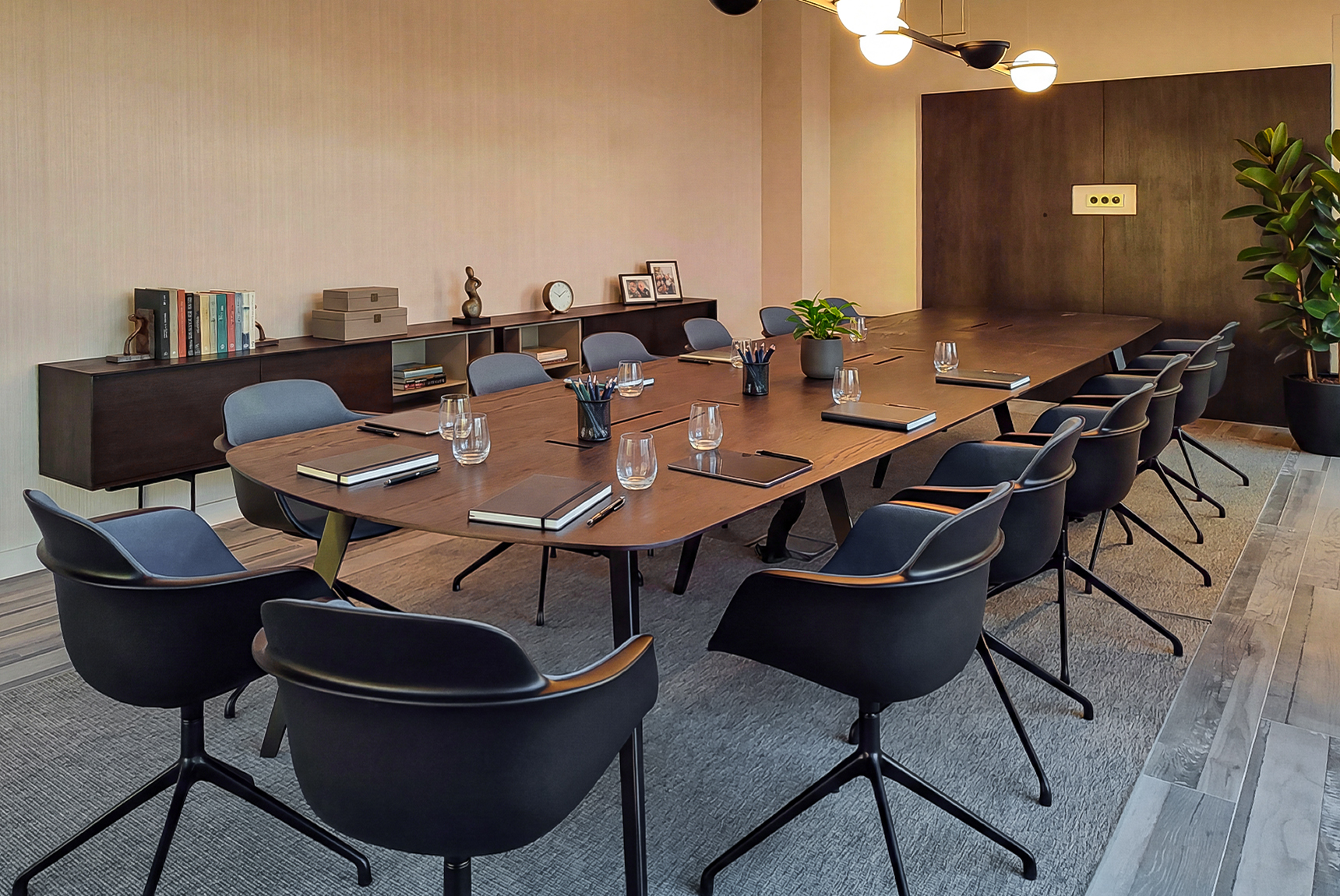 SVABTP PARIS OFFICE