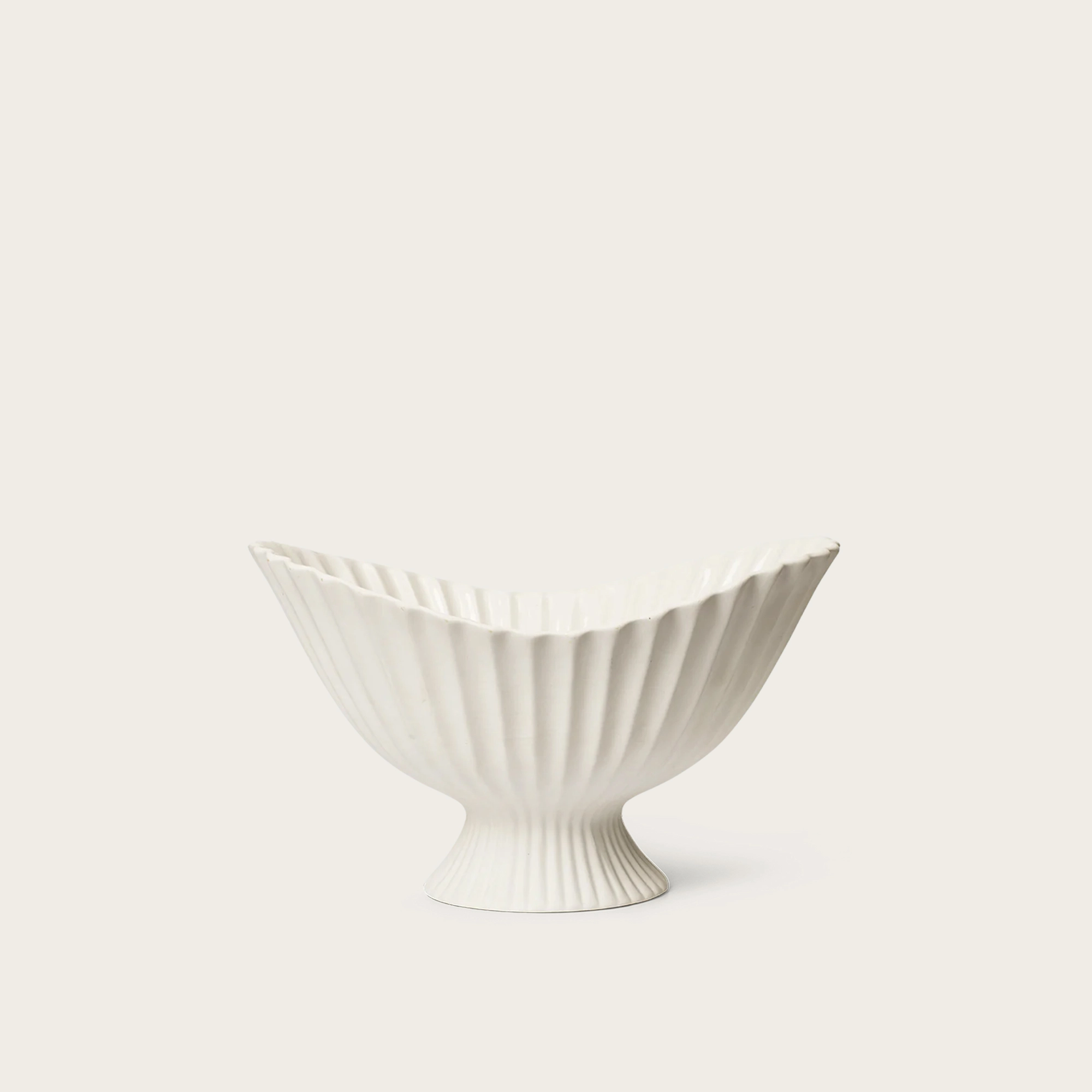 Fountain-Centrepiece---Off-White.jpg