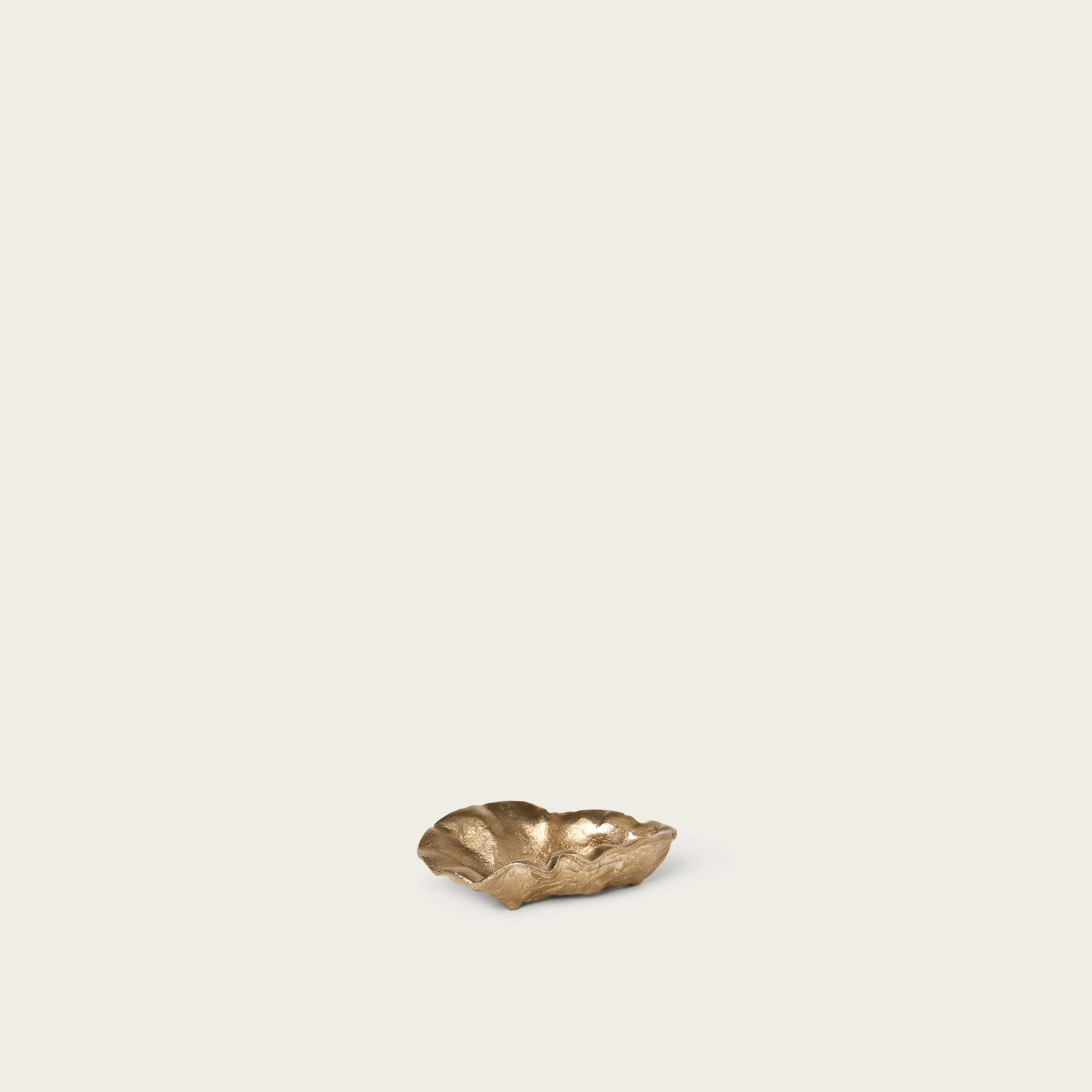 Oyster-Bowl---Brass.jpg
