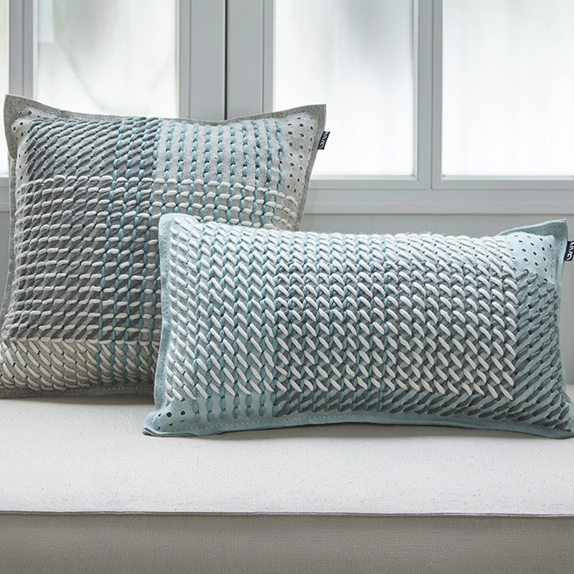 CANEVAS-GEO-CUSHION-GREEN-2.jpg