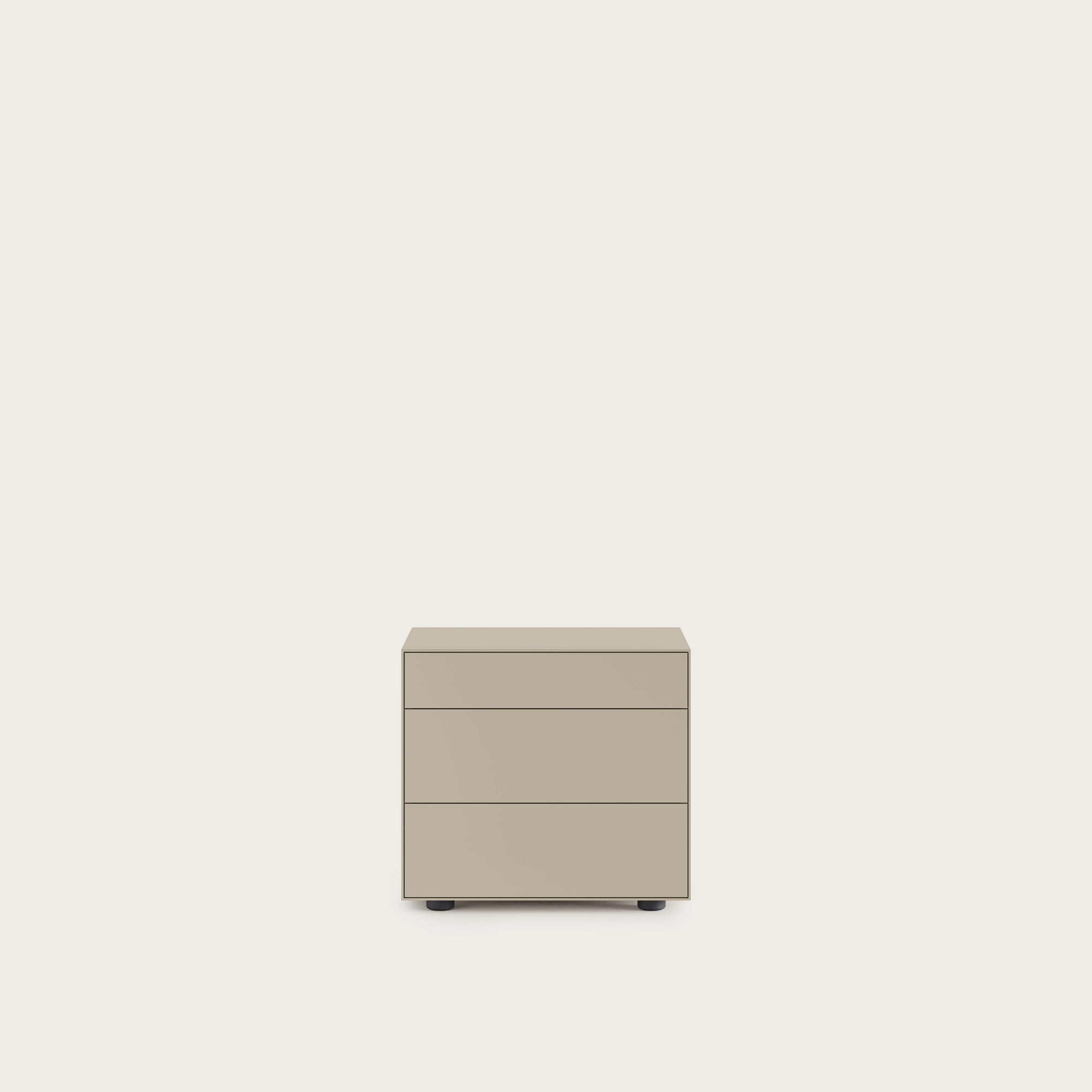 FRAME-4_LC06_01.jpg