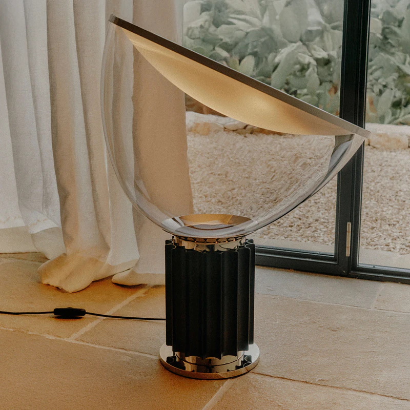 taccia-big-table_PRETO-2.jpg