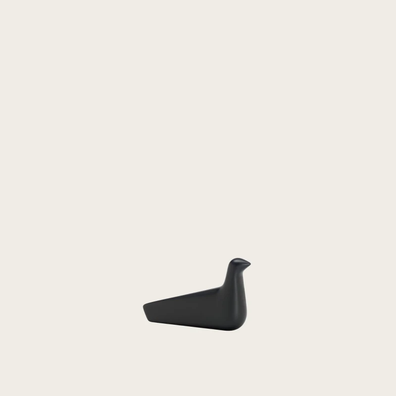 LOiseau-Preto---Vitra.jpg