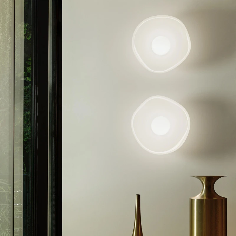 Melt-Mini-LED-Surface-Light-Opal_3.jpg