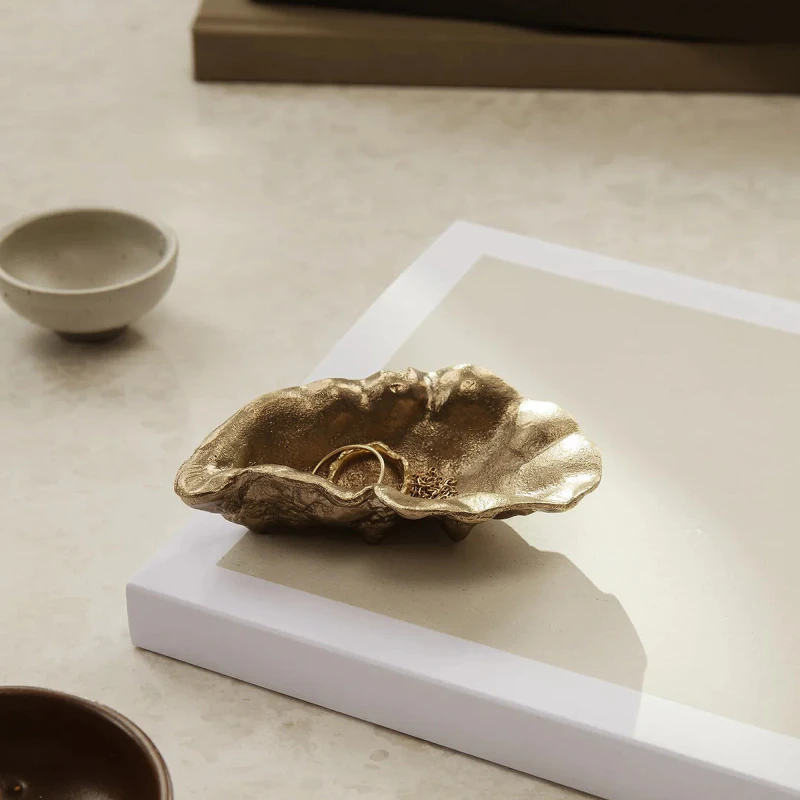 Oyster-Bowl---Brass-1.jpg