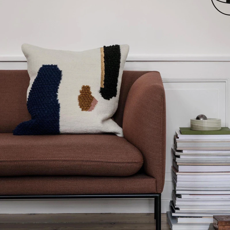 Loop-Cushion---Mount-2.jpg