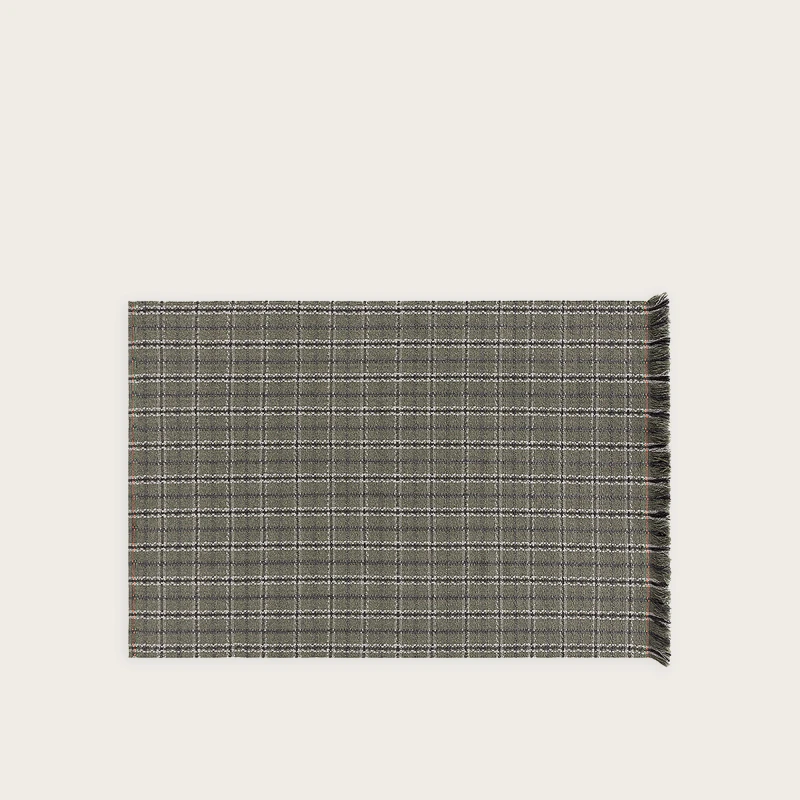 GARDEN-LAYERS-TARTAN-GREEN-RUG.jpg