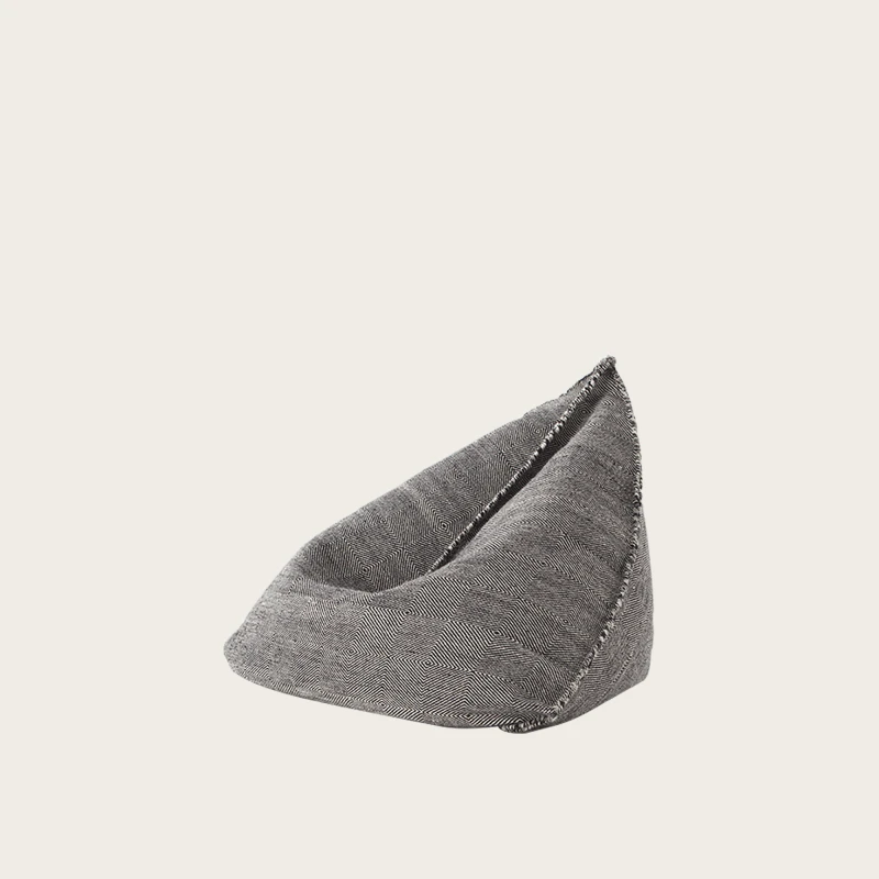 SAIL-PUF-BLACK-1.jpg