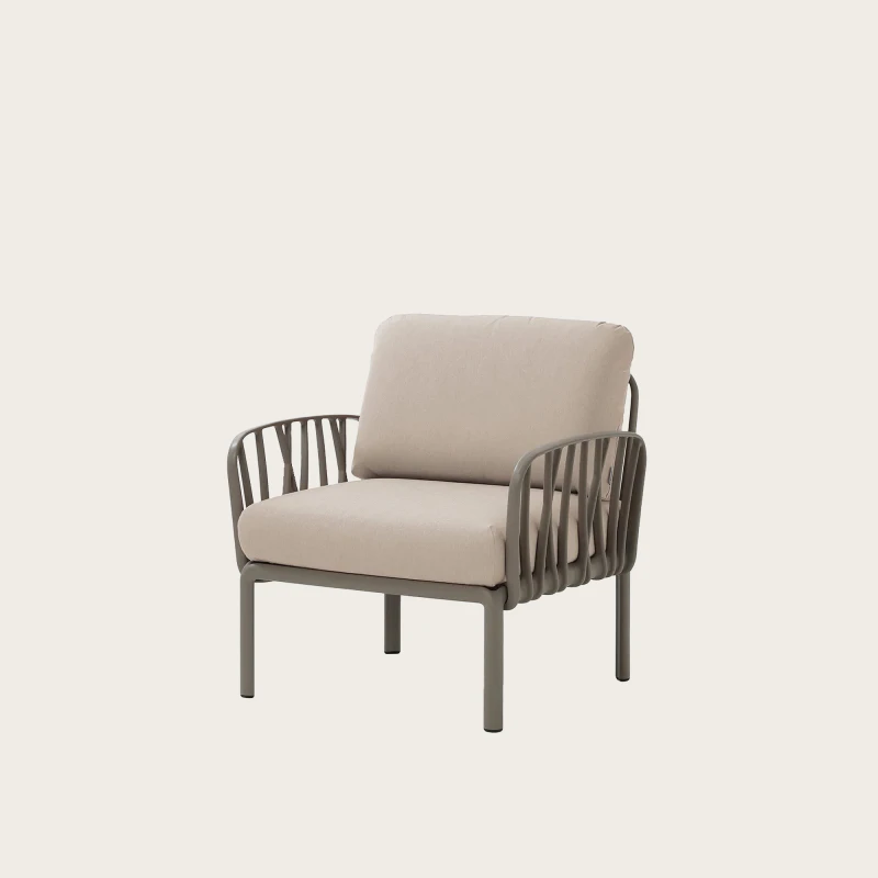 KOMODO__ARMCHAIR_TORTORA-canvas.jpg