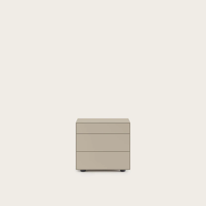 FRAME-4_LC06_01.jpg